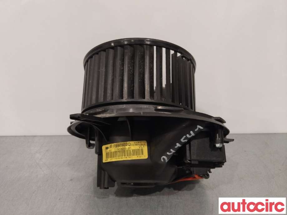 Varmeapparat motor til VW Caddy 2015-2020 (Type III, Fase 3)  (VOLKSWAGEN|1K1820021|)