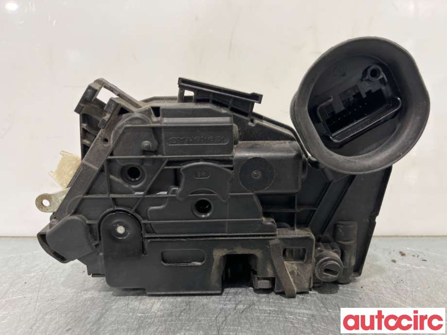 Låsekasse høyre bak til VW Golf VI 2008-2012  (VOLKSWAGEN|5K4839016H|)