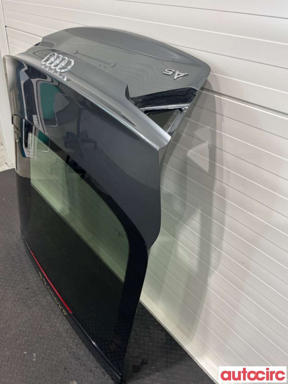Bakluke combi til Audi A5 2007-2016 (Type I)  (AUDI|8T8827025|)