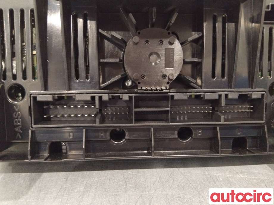 Varmeapparat betjening til Audi Q3 2011-2014 (Type I, Fase 1)  (AUDI|8U0820043E)