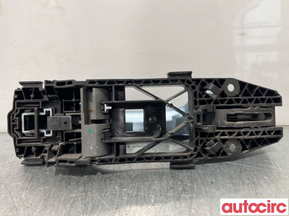 Dørhåndtak utv venstre bak til VW Golf VI 2008-2012  (VOLKSWAGEN|1K8837205E|5N0839885H|1K8837205F)
