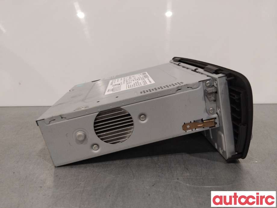 Bilstereo til Audi Q3 2011-2014 (Type I, Fase 1)  (AUDI|8U0035193C|8U0035193CX)