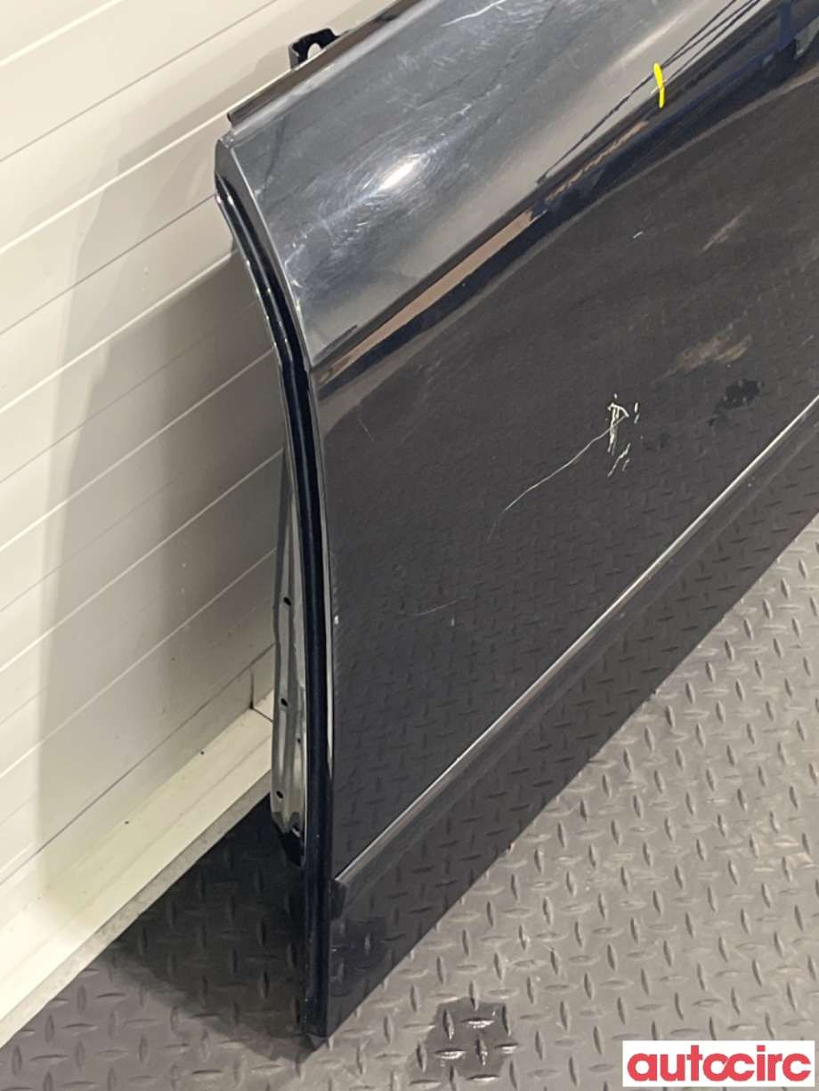 Dør venstre bak til Audi A4 2004-2008 (Type III) (B7) (B7) (AUDI|8E0833051J|)