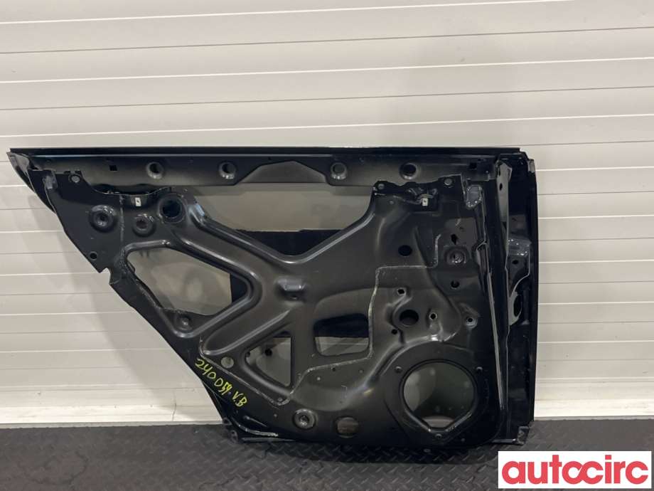 Dør venstre bak til Audi A4 2004-2008 (Type III) (B7) (B7) (AUDI|8E0833051J|)