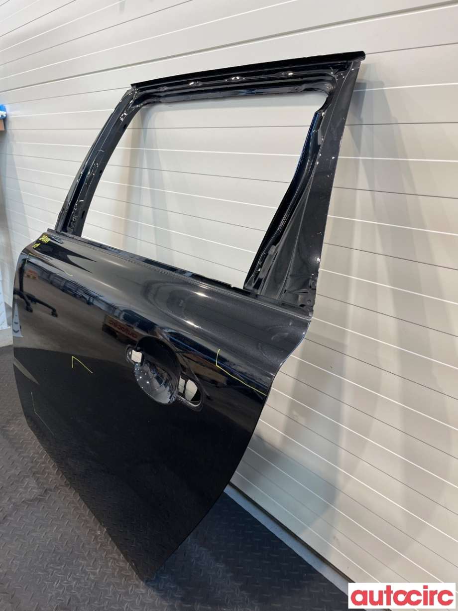 Dør venstre bak til Volvo V70 2007-2013 (Type III, Fase 1)  (VOLVO|31335625)