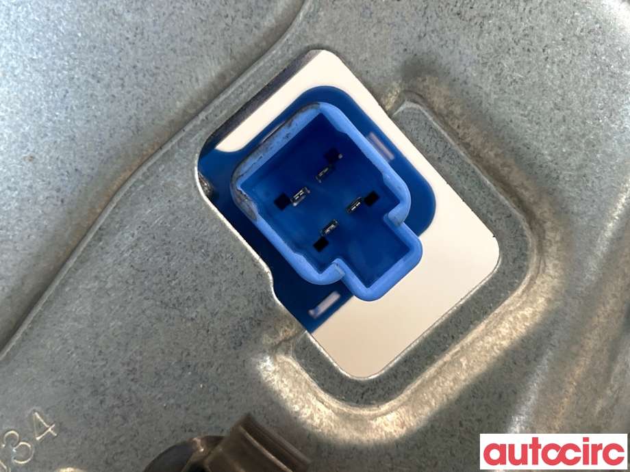 Viskermotor bakrute til Subaru Outback 2009-2014 (Type IV)  (SUBARU|86510AJ080|)