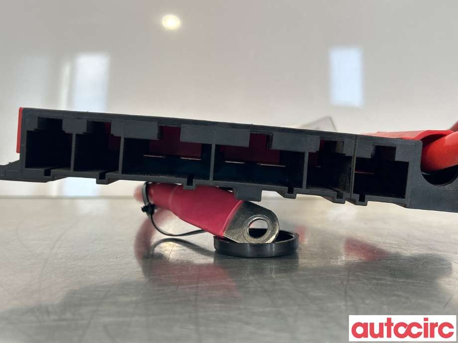 Sikringsboks til BMW 3-Serie 2012-2018 (F30/F31/F34) (F30/F31/F34) (BMW|61149227752|922775205)