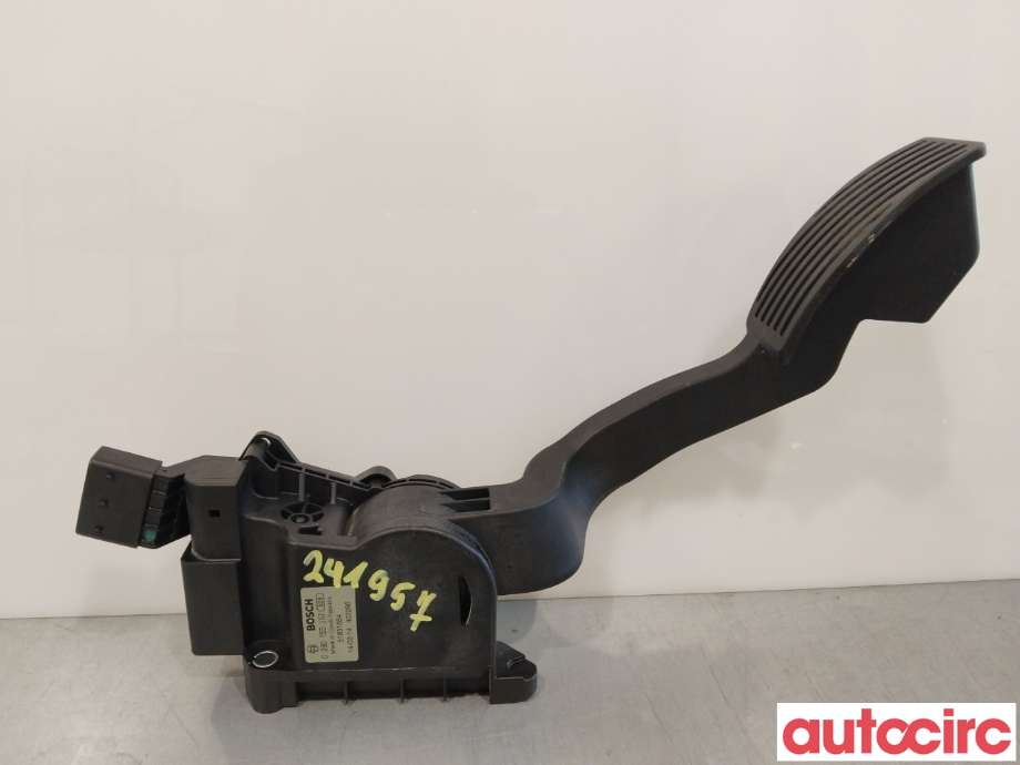 Pedal gass til Opel Combo D 2012-2018  (OPEL|95510378|51831864)
