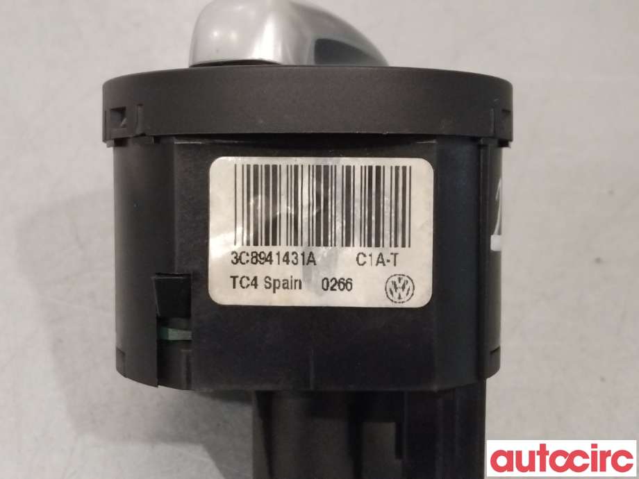 Bryter lys til VW Caddy 2015-2020 (Type III, Fase 3)  (VOLKSWAGEN|3C8941431A|)