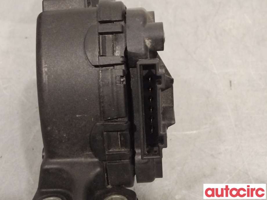 Pedal gass til VW Transporter / Caravelle 2009-2015 (Fase 2) (T5) (T5) (VOLKSWAGEN|7E1721503C)