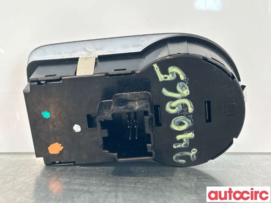 Bryter lys til Opel Corsa E 2015-2019  (OPEL|13470446|)