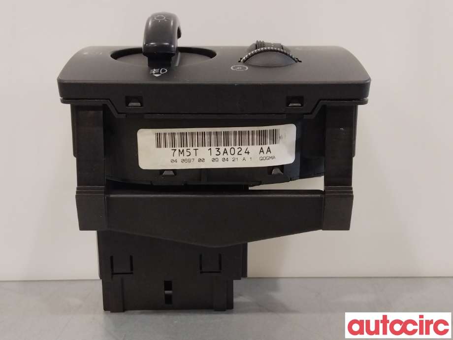Bryter lys til Ford Focus 2008-2010 (Type II, Fase 2)  (FORD|1471862|7M5T-13A024-AA)