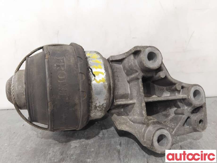 Motorfeste til Volvo XC70 2005-2007 (Type I, Fase 2)  (VOLVO|30680751|)