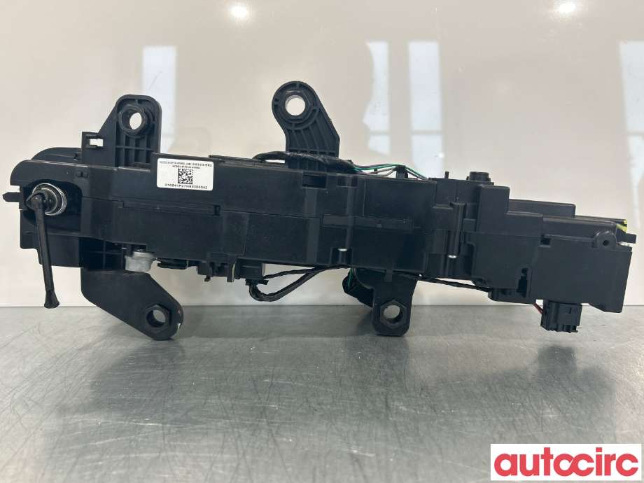 Dørhåndtak utv venstre foran til BYD T3 2020-->>  (BYD|HCEEC-8105100-00WA2)