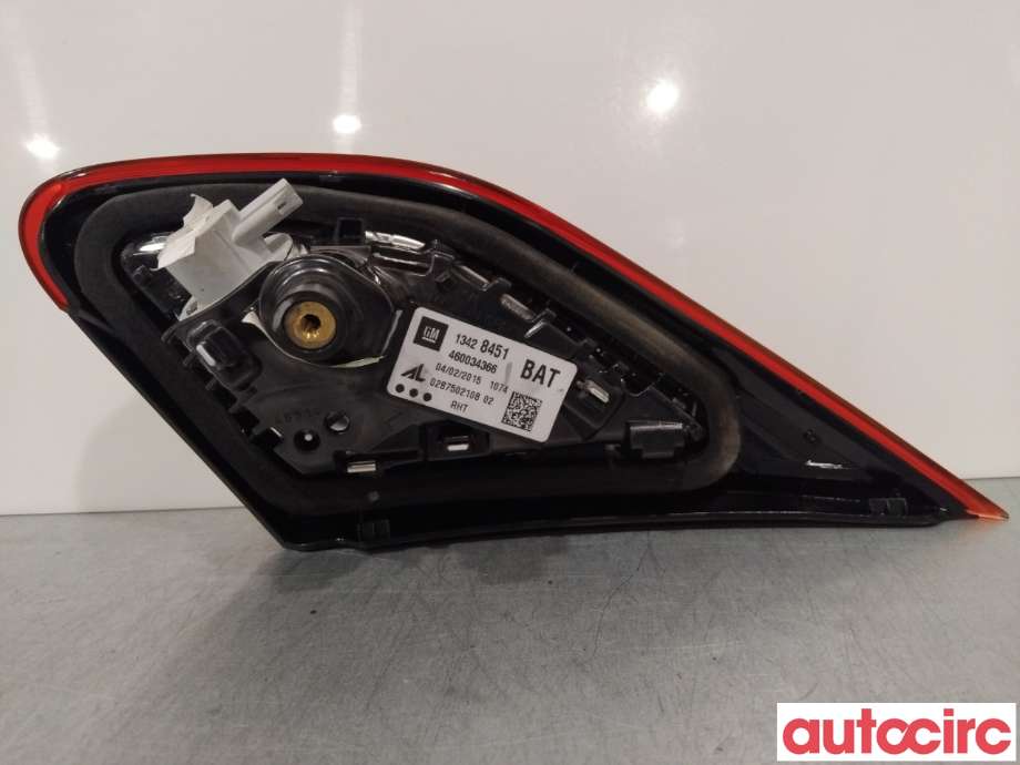 Baklykt venstre indre til Opel Corsa E 2015-2019  (OPEL|13454500)