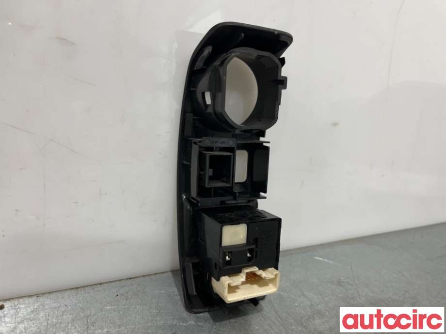 Bryter speil til Subaru Forester 2008-2013 (Type III)  (SUBARU|83061SA000|)