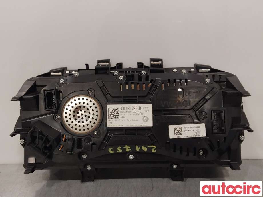 Instrumentpanel til VW Passat 2015-2019 (Fase 1) (B8) (B8) (VOLKSWAGEN|3G0920795B)