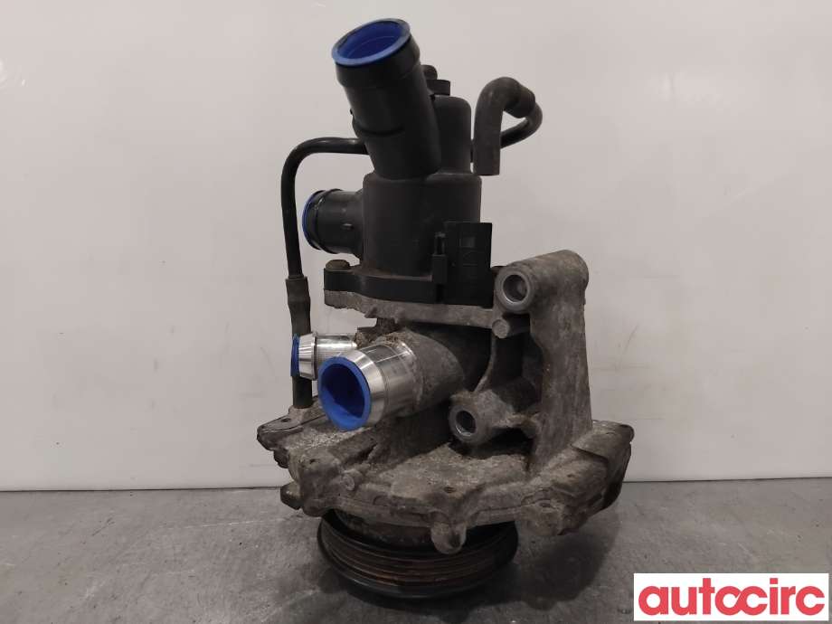 Vannpumpe til Mercedes GLA 2014-2020 (X156) (X156) (MERCEDES|A6512000501||A6512008301)