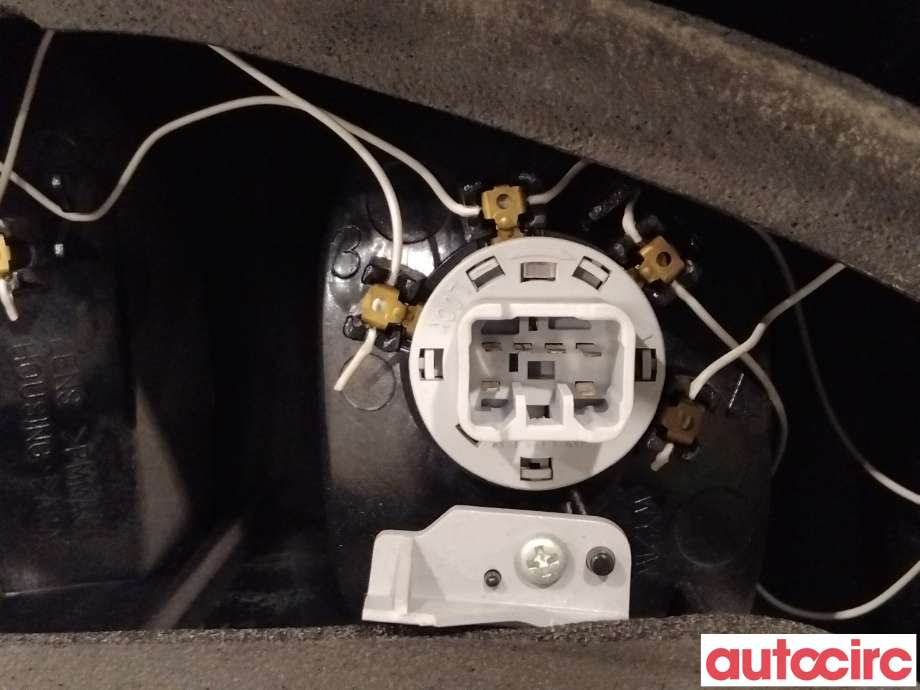 Baklykt høyre til Toyota Land Cruiser 120 2002-2009  (TOYOTA|8155160701)