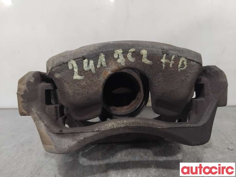 Bremsecaliper høyre foran til Mercedes GLA 2014-2020 (X156) (X156) (MERCEDES|A0004216881|)