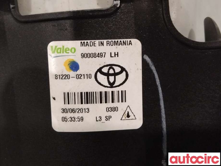 Tåkelykt venstre foran til Toyota Auris 2013-2015 (Type II, Fase 1)  (TOYOTA|8122002110)