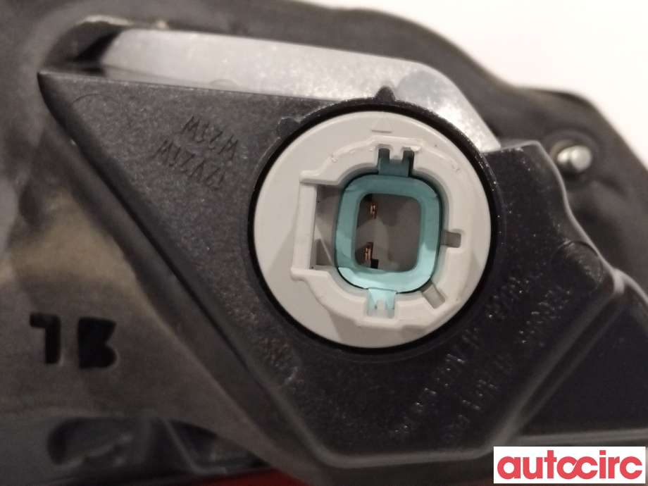 Baklykt venstre indre til Nissan Qashqai 2014-2021 (Type II)  (NISSAN|265554EA5C|265554EA5E)