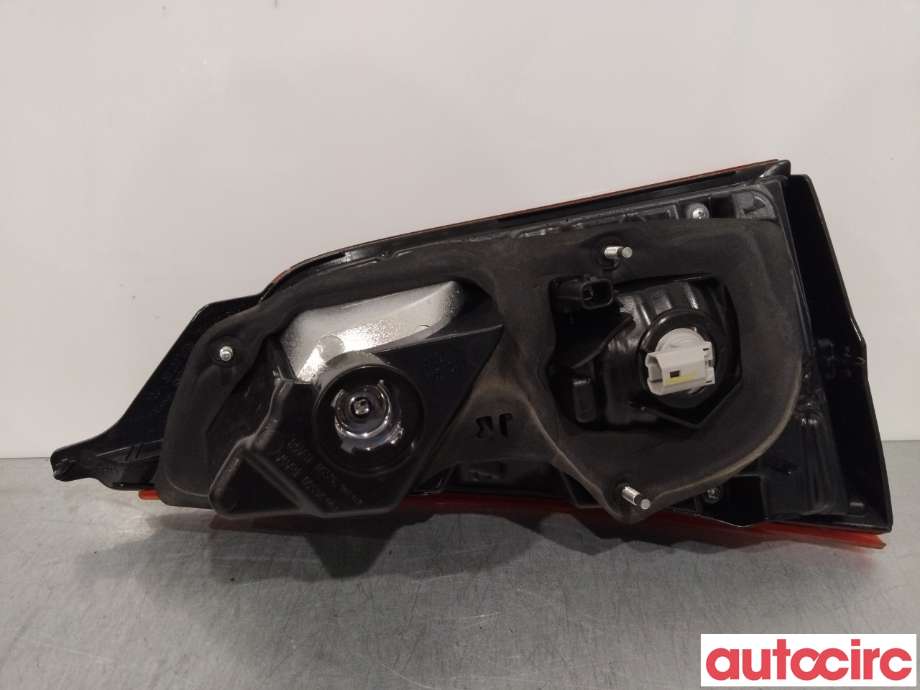 Baklykt høyre indre til Nissan Qashqai 2014-2021 (Type II)  (NISSAN|265504EA5D|265504EA6E)