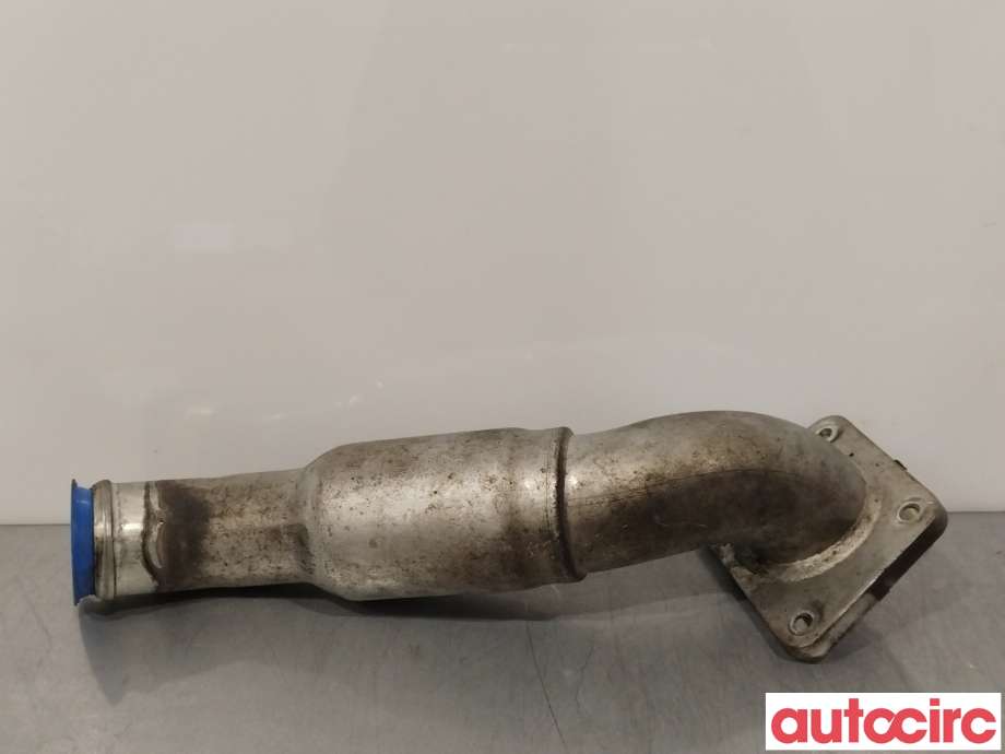 Turbo rør til Toyota Hiace 2007-2012 (Fase 3) (TOYOTA|1786030080|)