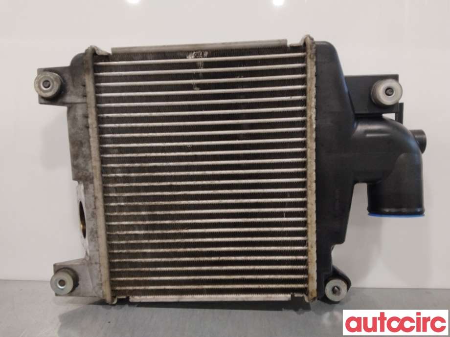 Intercooler til Toyota Hiace 2007-2012 (Fase 3)  (TOYOTA|1794030090|127000-0730)