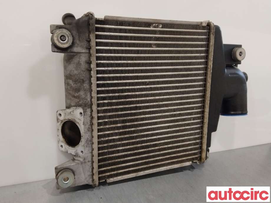 Intercooler til Toyota Hiace 2007-2012 (Fase 3)  (TOYOTA|1794030090|127000-0730)