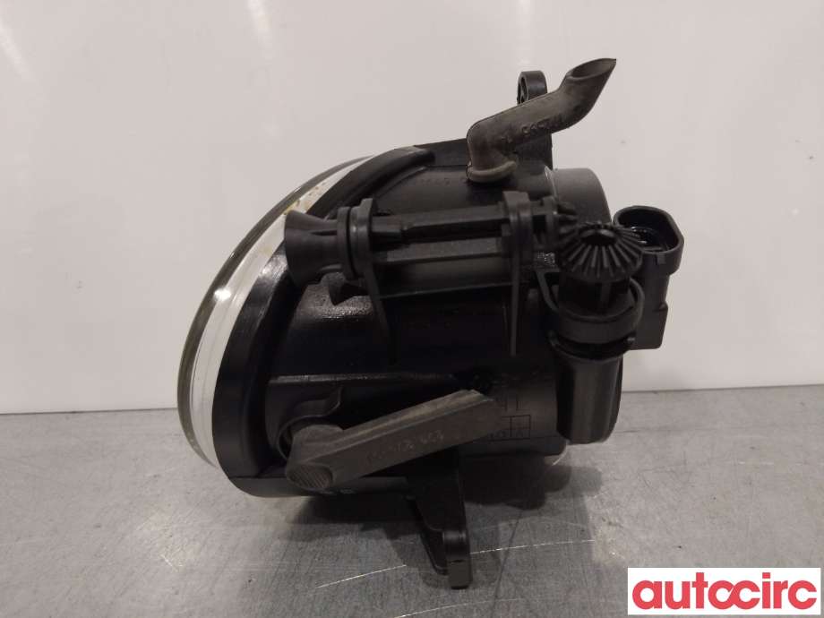 Tåkelykt venstre foran til Audi Q5 2008-2012 (Type I, Fase 1)  (AUDI|8T0941699B|8T0941699M)
