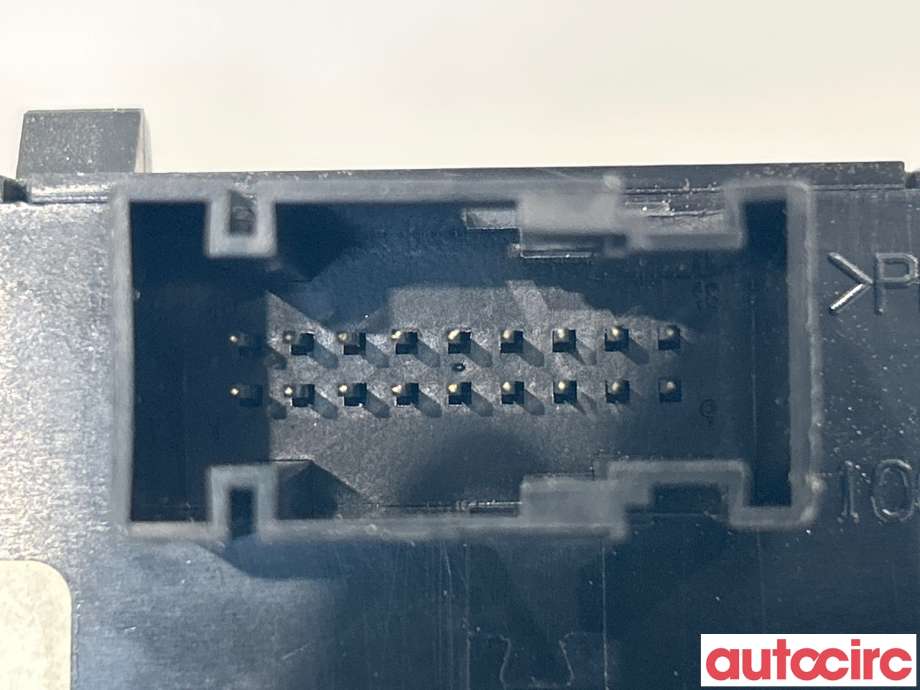 Bryter diverse til Peugeot 5008 2010-2017 (Type I)  (PEUGEOT|98070056ZD|96638426ZD)
