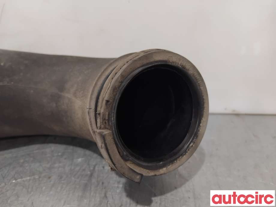 Luftslange innsug til Toyota Hiace 2007-2012 (Fase 3) (TOYOTA|1788030050|)