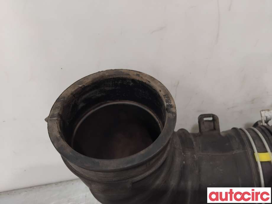 Luftslange innsug til Toyota Hiace 2007-2012 (Fase 3) (TOYOTA|1788030050|)