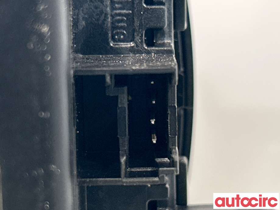 Bryter diverse til BMW 3-Serie 2012-2018 (F30/F31/F34) (F30/F31/F34) (BMW|65829350723|65826839079)
