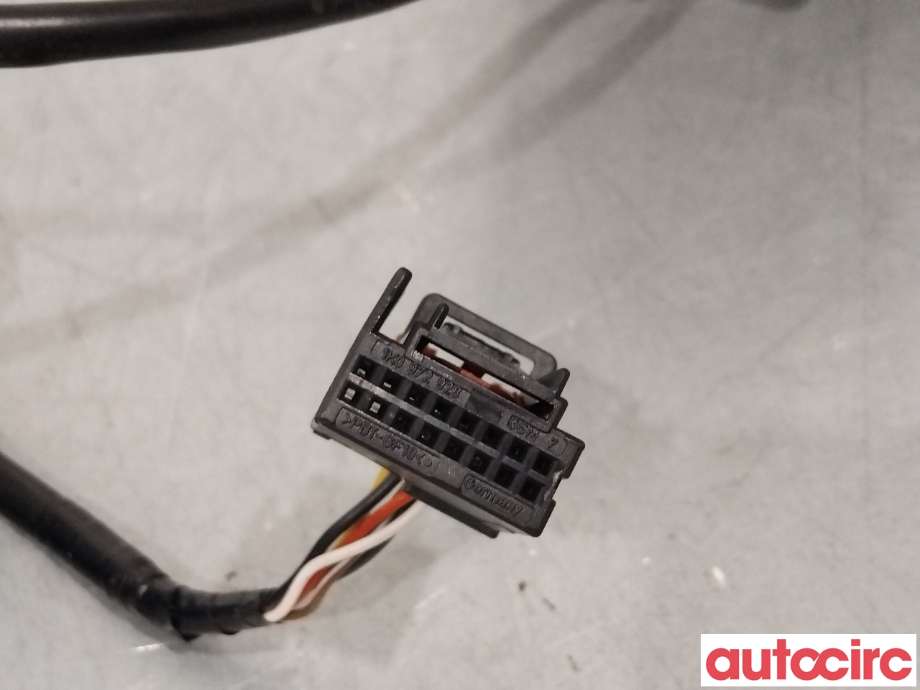 Speil venstre til Audi Q3 2011-2014 (Type I, Fase 1)  (AUDI|8U1857409F)