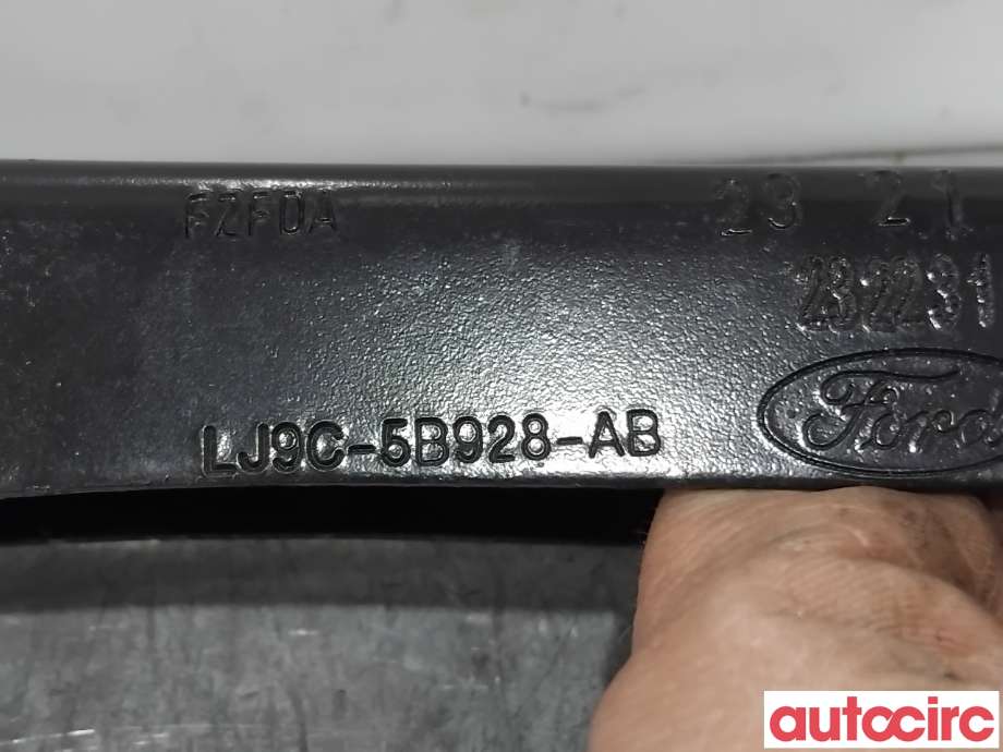 Bærebru høyre bak til Ford Mustang Mach-e 2020-->> (FORD (US)|2478241||LJ9C-5B928-AB)