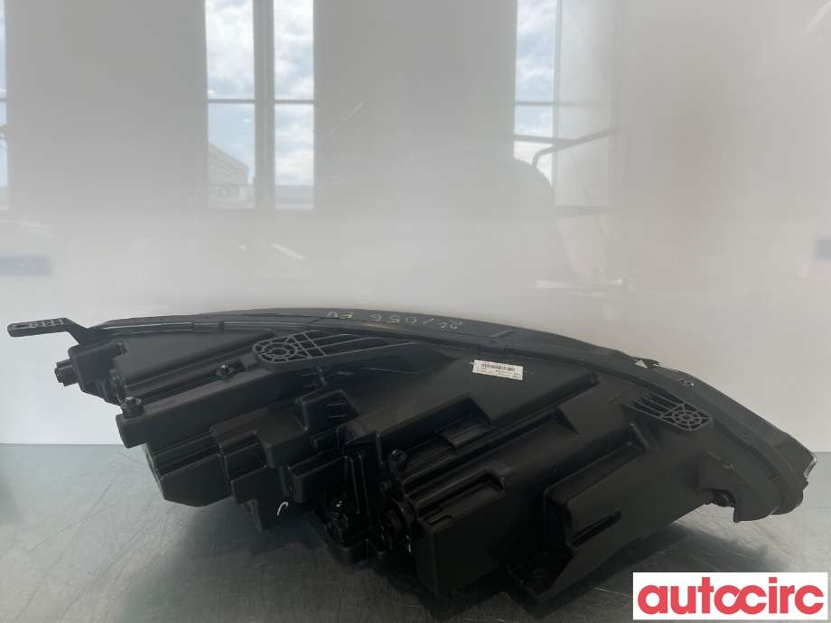 Frontlykt venstre halogen til BYD T3 2020-->> (BYD|HCE4121010F)