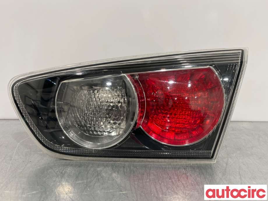 Baklykt høyre indre til Mitsubishi Lancer, 2008-2017  (MITSUBISHI|8330A626)