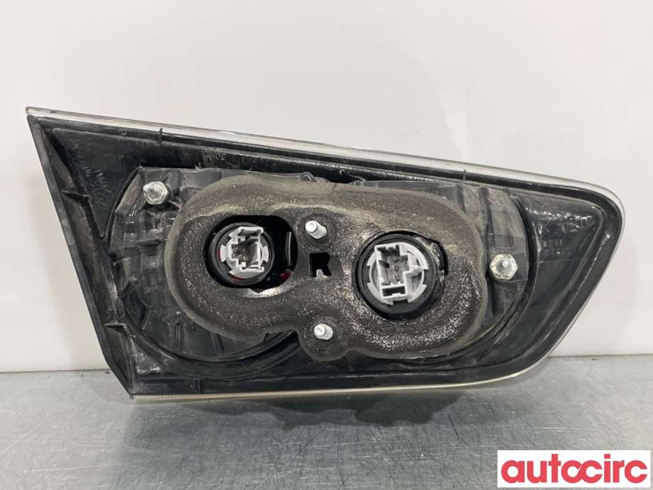 Baklykt høyre indre til Mitsubishi Lancer 2008-2017 (MITSUBISHI|8330A626|)