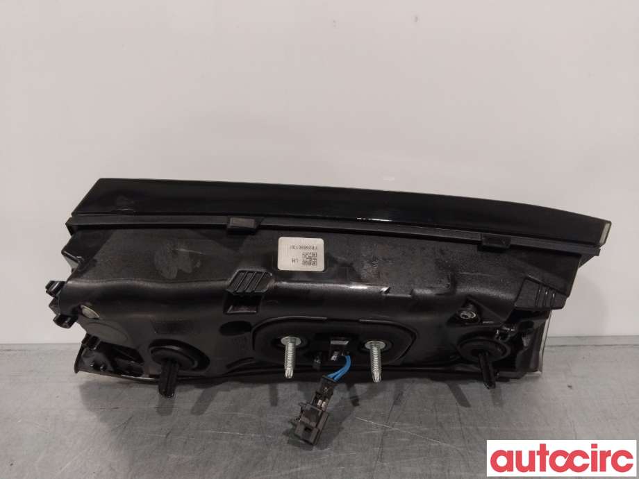 Baklykt venstre indre til Peugeot 2008 2019-->> (Type II)  (PEUGEOT|9825957580)