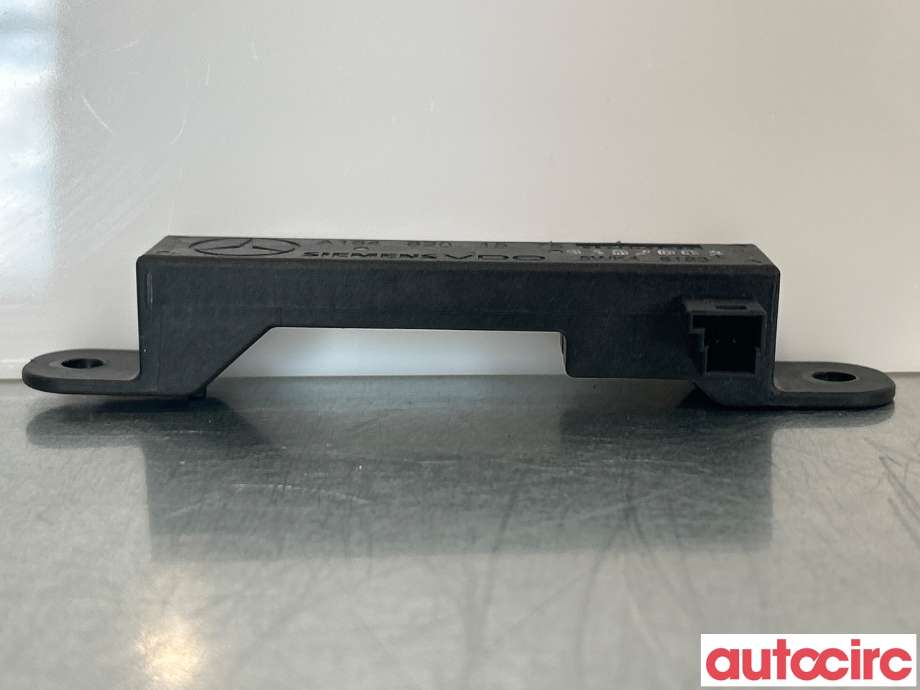 Antenne forsterker til Mercedes GLK 2008-2015 (X204) (X204) (MERCEDES|A1648201575)