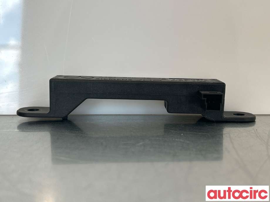 Antenne forsterker til Mercedes GLK 2008-2015 (X204) (X204) (MERCEDES|A1648201575)