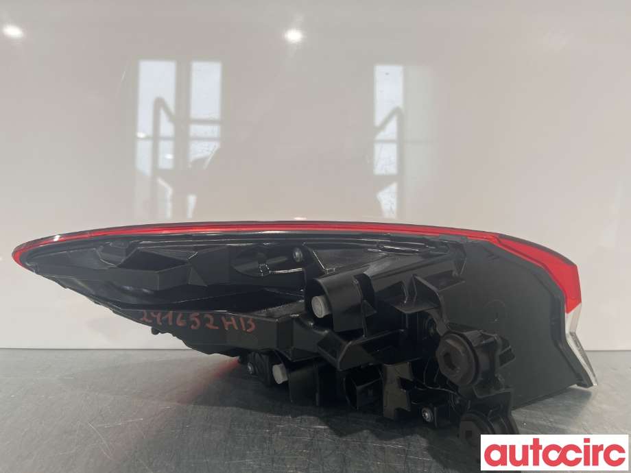 Baklykt høyre til Audi Q4 e-tron 2021-->>  (AUDI|89A945092)