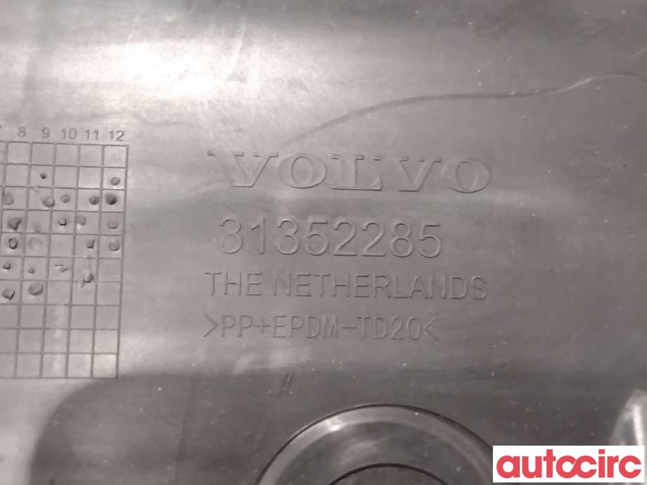 Støtfangerving høyre bak til Volvo V60/V60 CC 2013-2018 (Type I, Fase 2)  (VOLVO|31352285|)
