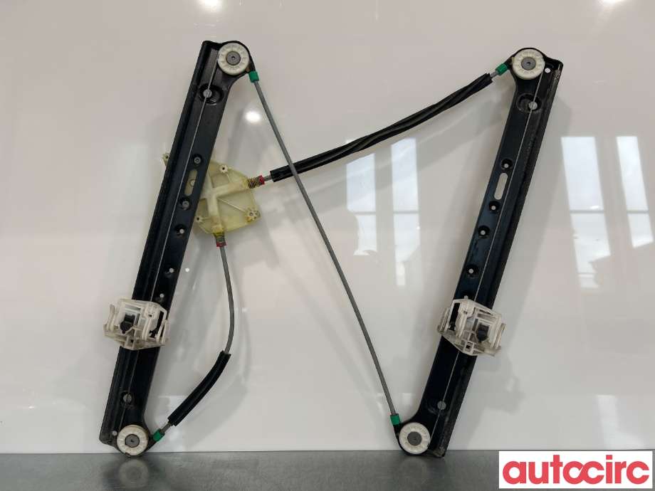 Ruteheis venstre foran til BMW X3 2007-2010 (Fase 2) (E83) (E83) (BMW|51333448249|)