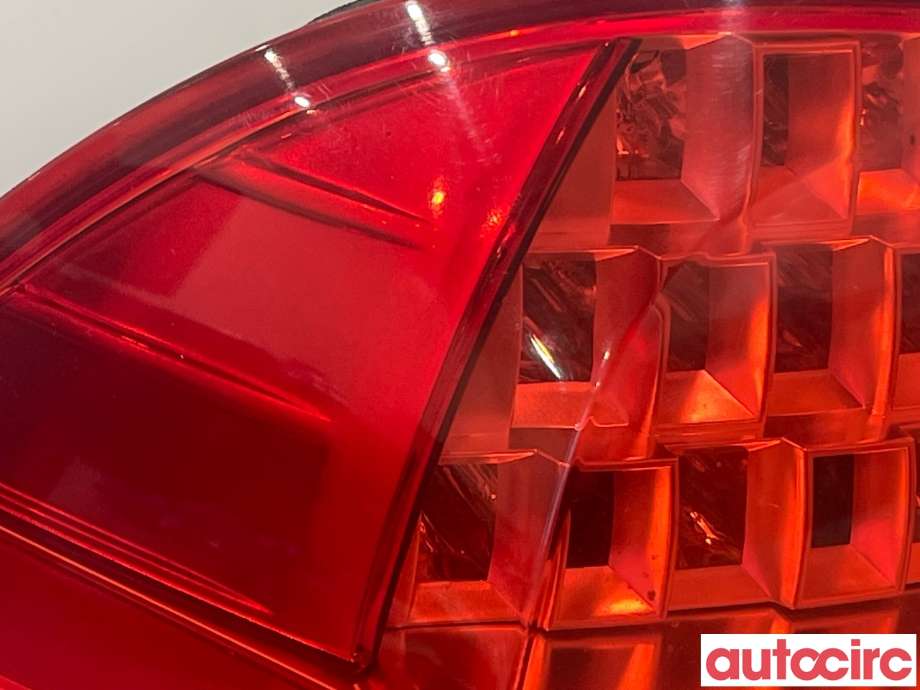 Baklykt venstre til BMW 3-Serie 2005-2011 (E90/E91/E92/E93) (E90/E91/E92/E93) (BMW|63217289431)