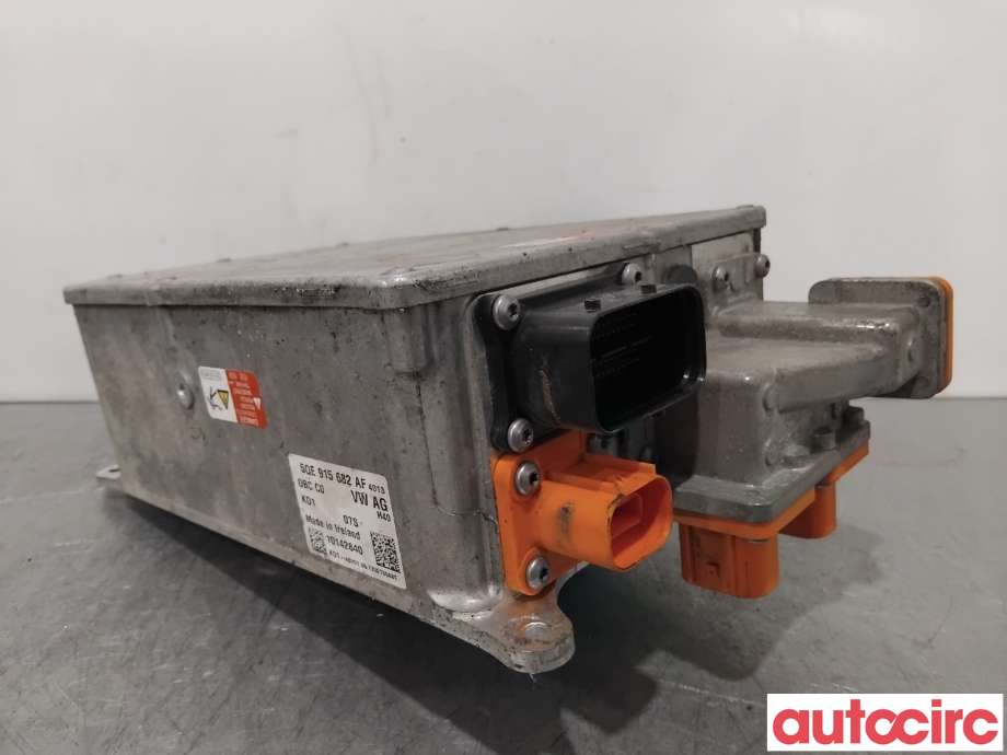 Batterilader (OBC - On Board Charger) til VW Passat 2015-2019 (Fase 1) (B8) (B8) (VOLKSWAGEN|5QE915682BG|10142840|5QE915682AF)