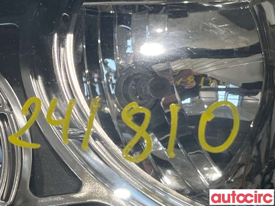 Frontlykt høyre halogen til Hyundai Santa Fe 2010-2012 (Type II, Fase 2) (HYUNDAI|921022B120)