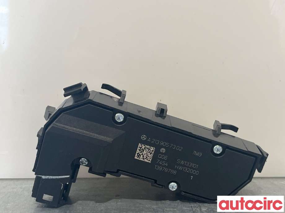 Bryter setevarme til Mercedes GLC 2015-2022 (X253) (X253) (MERCEDES|A2139057302)